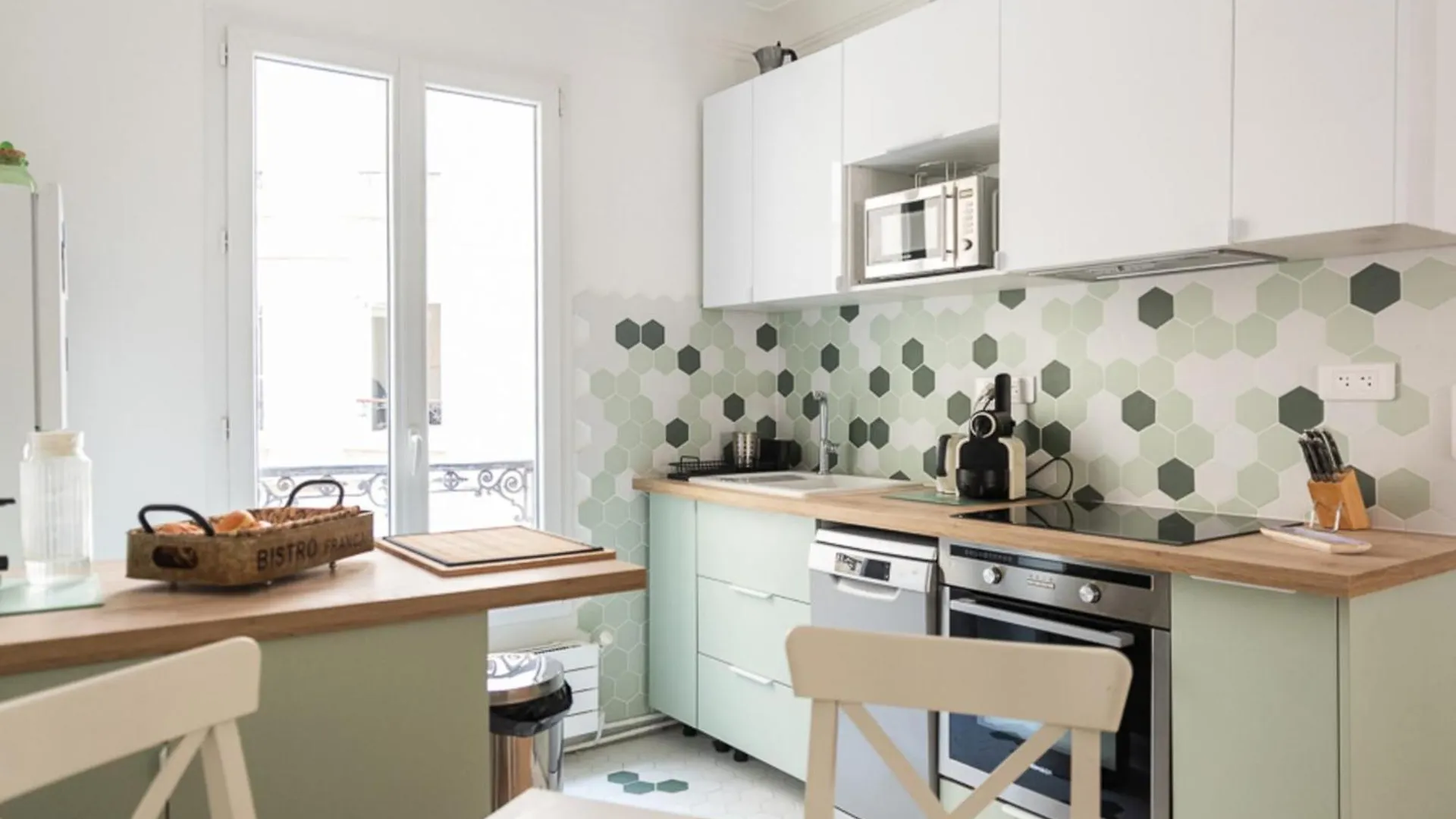 Bright Love Nest Near Montmartre And Pigalle Paris Apartment